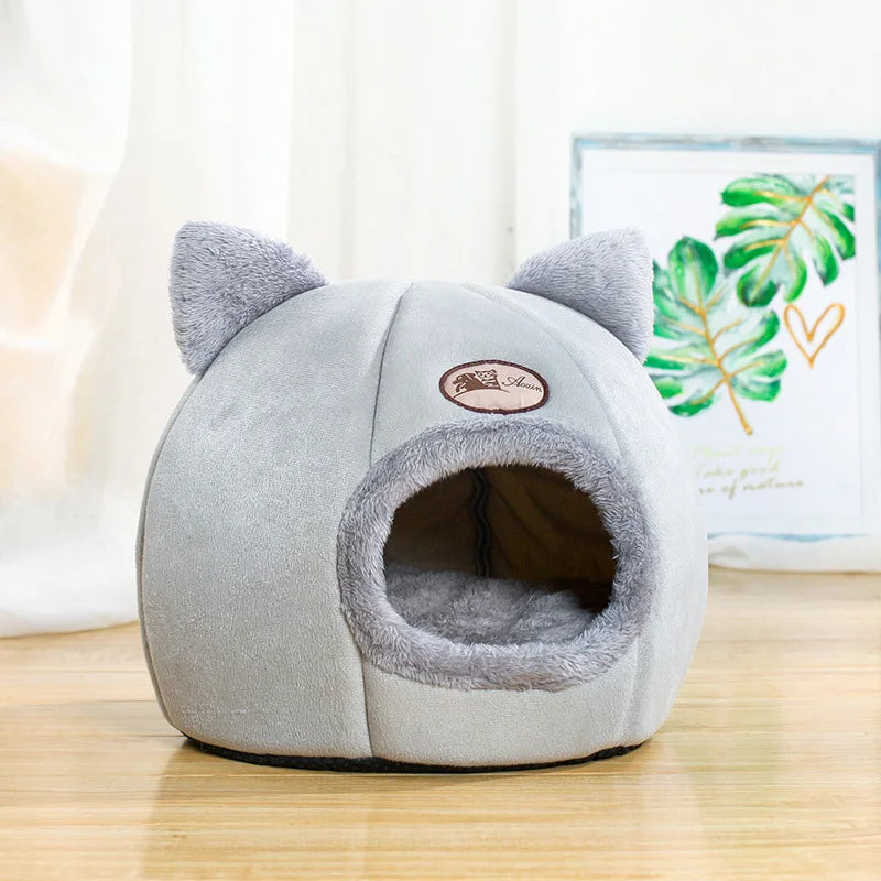 Cozy Cat Bed Mat Basket